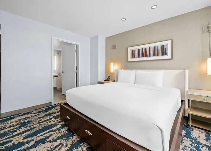 Hotel Felix Chicago