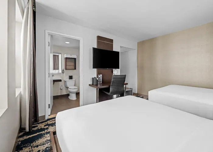 Felix Hotel